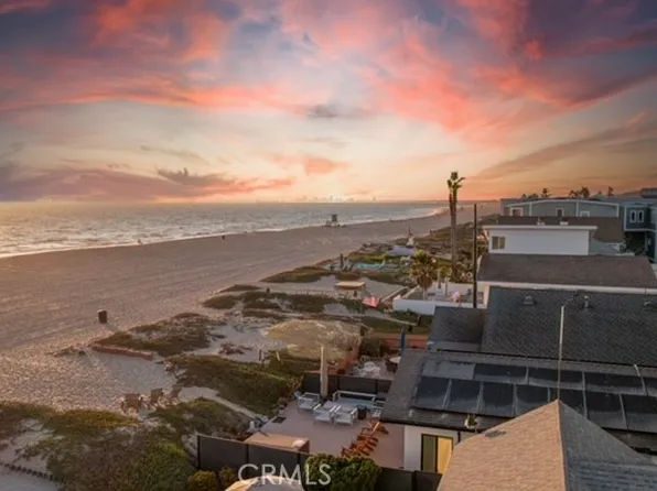16765 S Pacific Ave #B, Sunset Beach, CA 90742