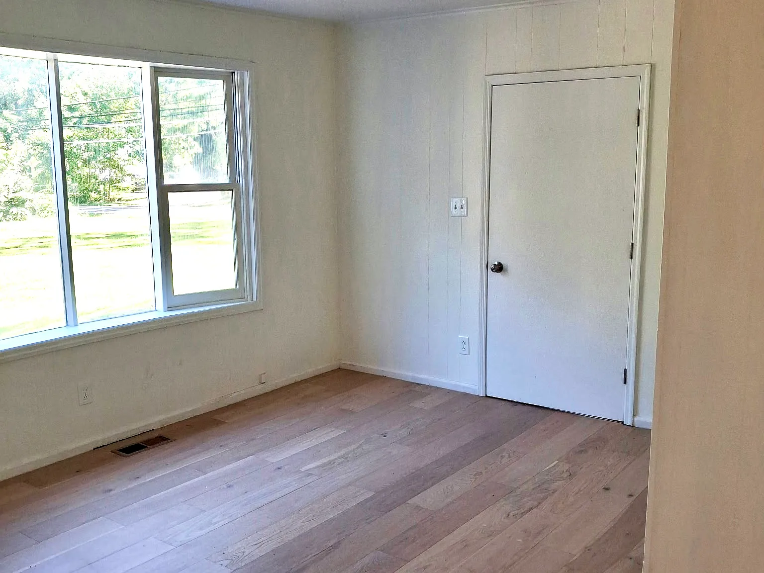 1 bed, 750 sqft, $1,699 — Photo 2