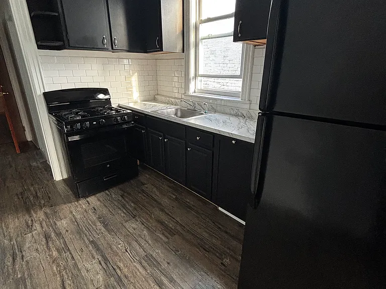 6031 Tyler Pl #2 — Photo 5