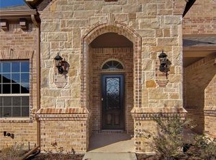 9109 Northampton Dr, North Richland Hills, TX 76182