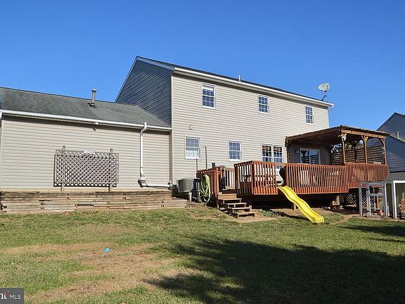 5th image of 1826 Creston Dr