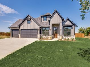 144 Lakeview Cir, Pilot Point, TX 76258