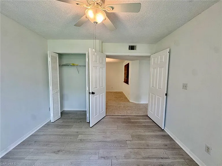 661 Squire Cir #101 — Photo 12