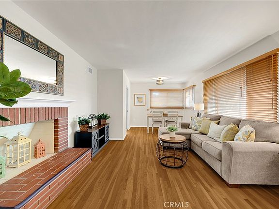 5th image of 1112 Riedel Ave