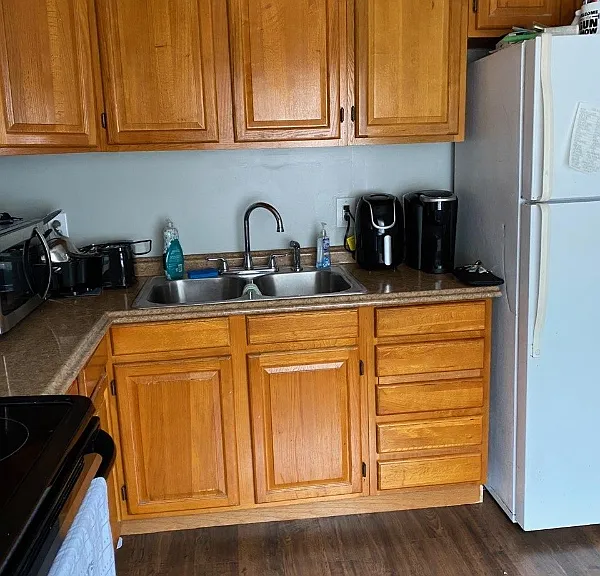 1172 Wyoming Ave #FRONT UPSTAIRS — Photo 9