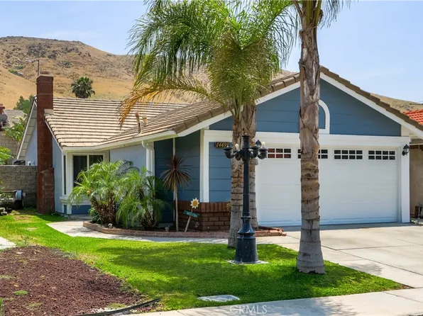 14499 Hillcrest Dr, Fontana, CA 92337
