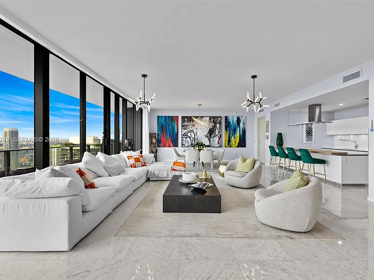 1000 Brickell Plz #Penthouse 5304 — Photo 14