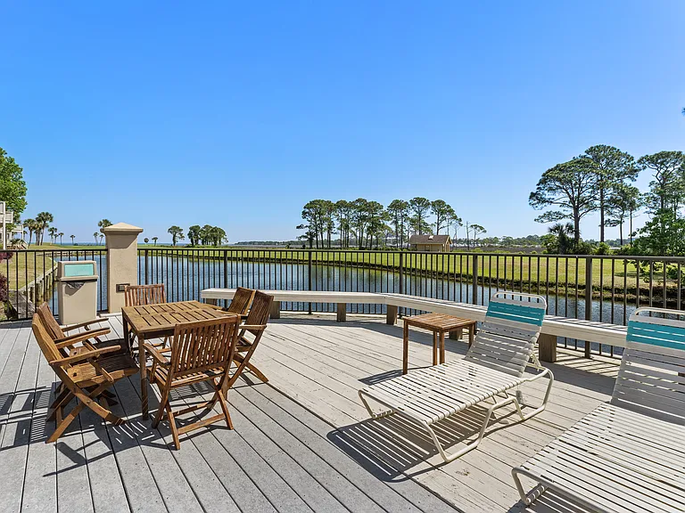 Harbour Point Community Pool Lounge Area