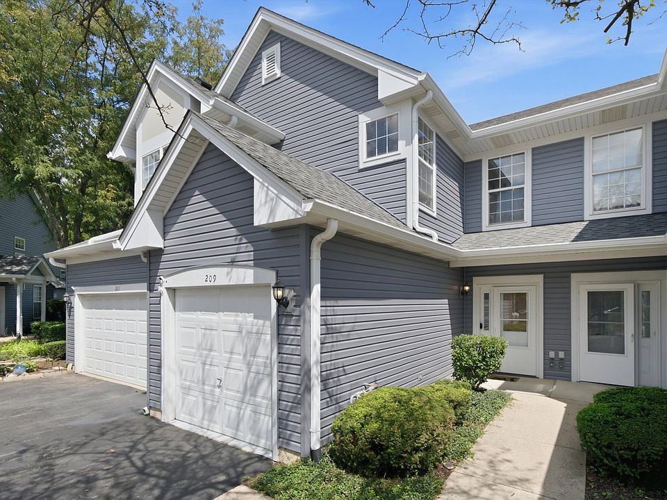 1st image of 209 Oxford Ct