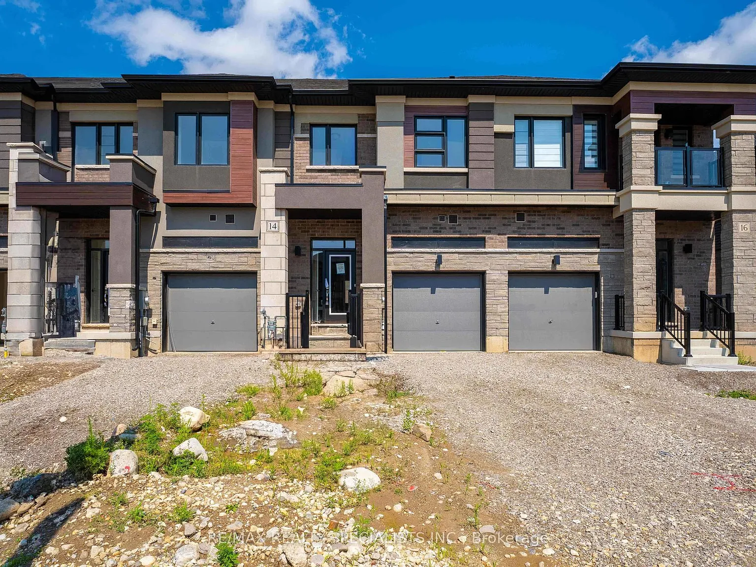 3 bed, $2,350 — Photo 1