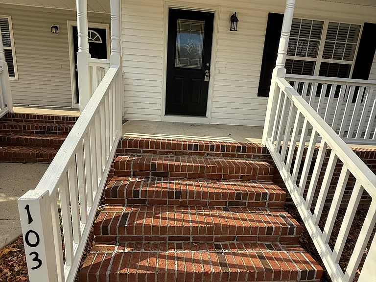 103 Wimbledon Ct — Photo 4