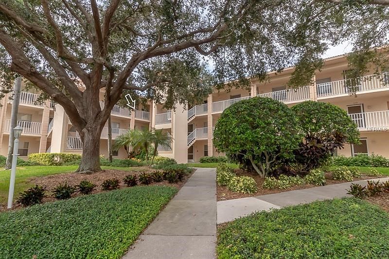 9300 Clubside Cir. #1302