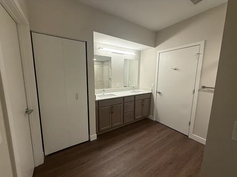 2645 Burton Rd #103 — Photo 8