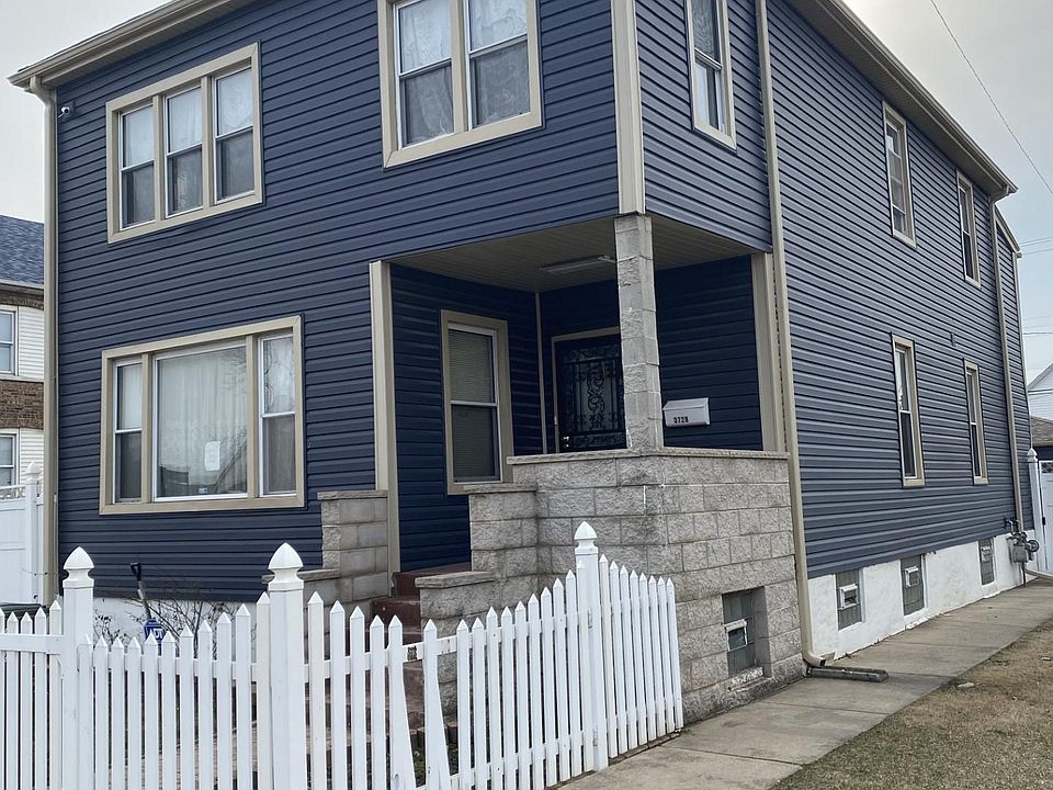 1st image of 3728 Elm St #2