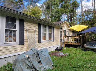 310 Woods Ammons Rd, Mars Hill, NC 28754