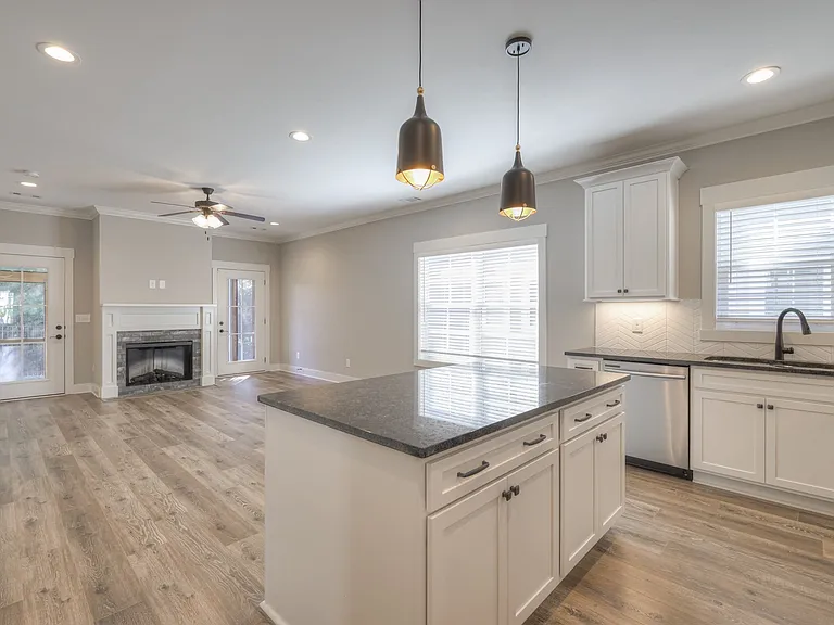 3412 Caroline Farms Dr — Photo 8