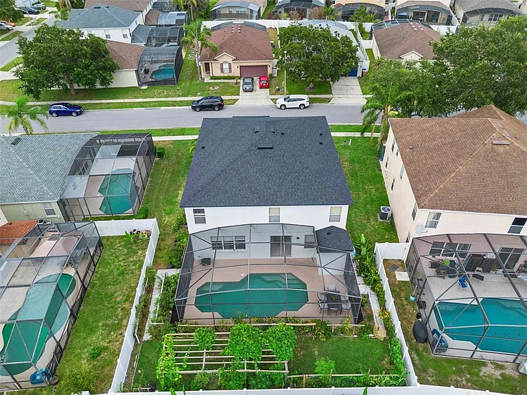 1002 Belvoir Dr — Photo 2