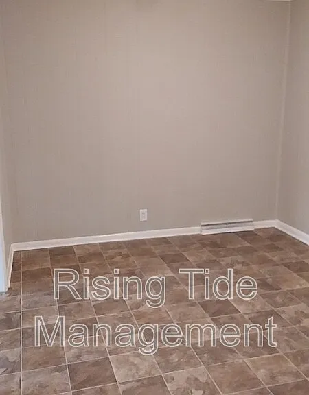 5500 Crestview Dr — Photo 4