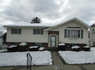 1141 Court St, Scranton, PA 18508