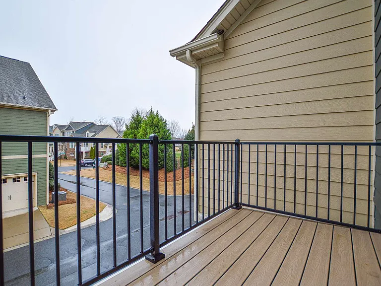 313 Annandale Dr — Photo 38