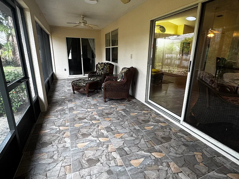 124 12th Ave — Photo 18