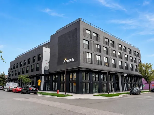 1120 Georgia St E #306, Vancouver, BC V6A 0K2