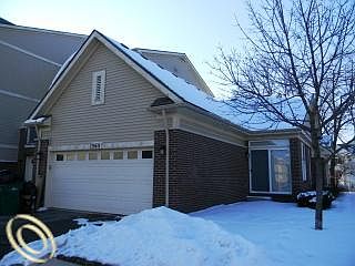 4th image of 1365 Hillcrest Dr #1