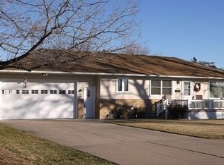 404 Main St, Arapahoe, NE 68922