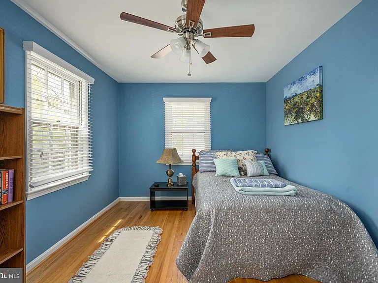 6917 Stoneybrooke Ln — Photo 48