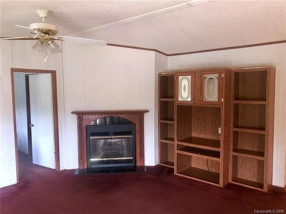 3rd image of 260 4th St