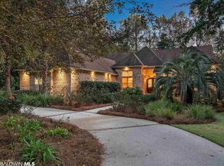 682 Deer Ave, Daphne, AL 36526