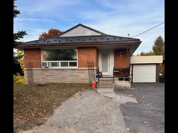 54 Cambridge Ave #2, Kitchener, ON N2B 1N4