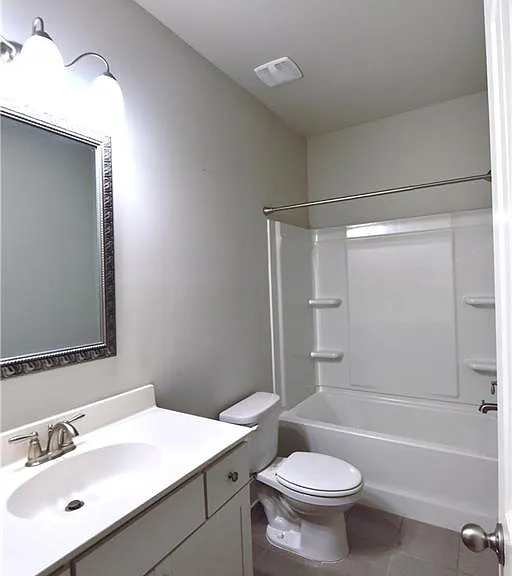 4358 Mantova Dr — Photo 12