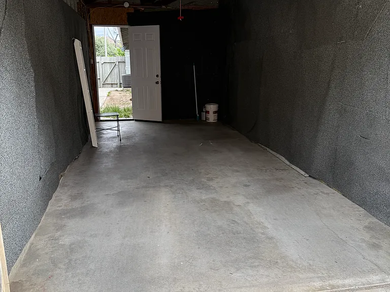 41541 Marine Dr — Photo 30