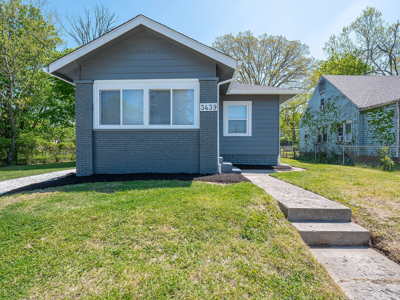 3439 N Euclid Ave photo 1