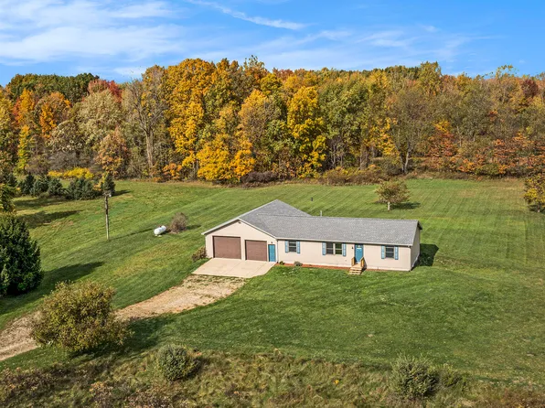 38648 24th Ave, Gobles, MI 49055