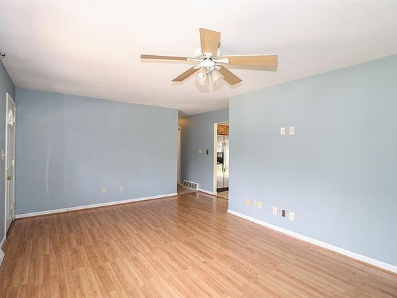 4th image of 675 Mimosa Ct