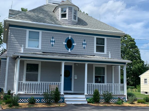 48 Pratt St