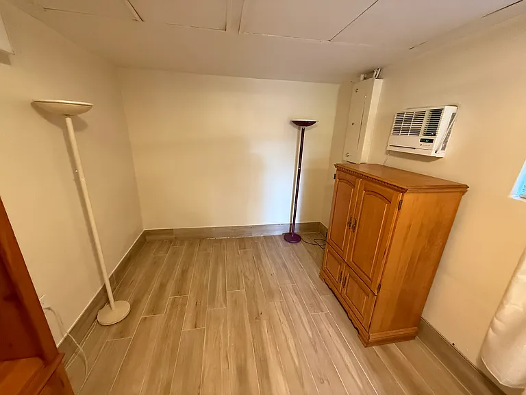 551 SW 47th Ct #A — Photo 10