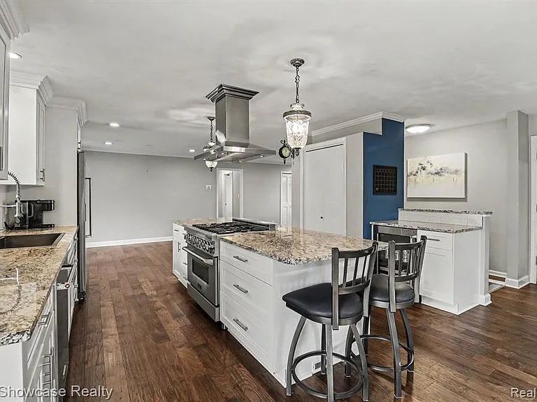 2572 Ridge Rd — Photo 11