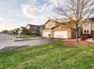 8394 Dunmore Dr, Tinley Park, IL 60487