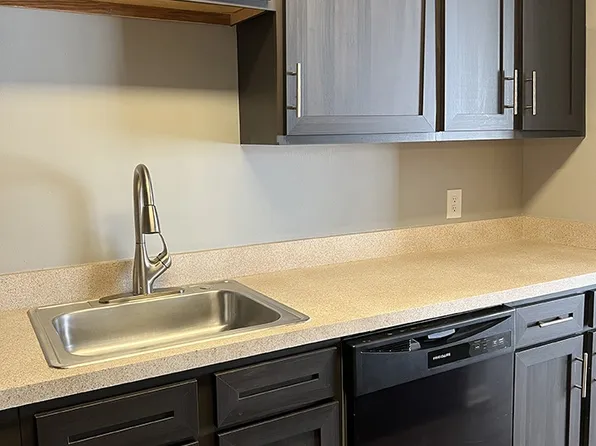 Buttonwood Gardens Apartments