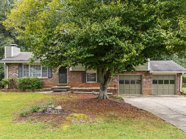 4561 Fairfax Pl, Marietta, GA 30127