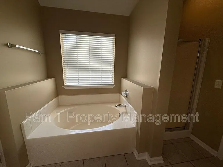 257 Shady Oak Cir — Photo 21