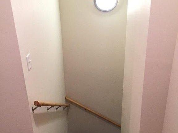 5th image of 5510 N Kenmore Ave APT 1B