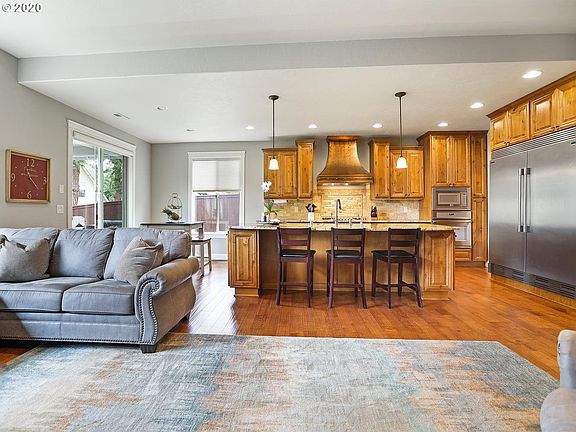 5th image of 12903 NW 49th Ave