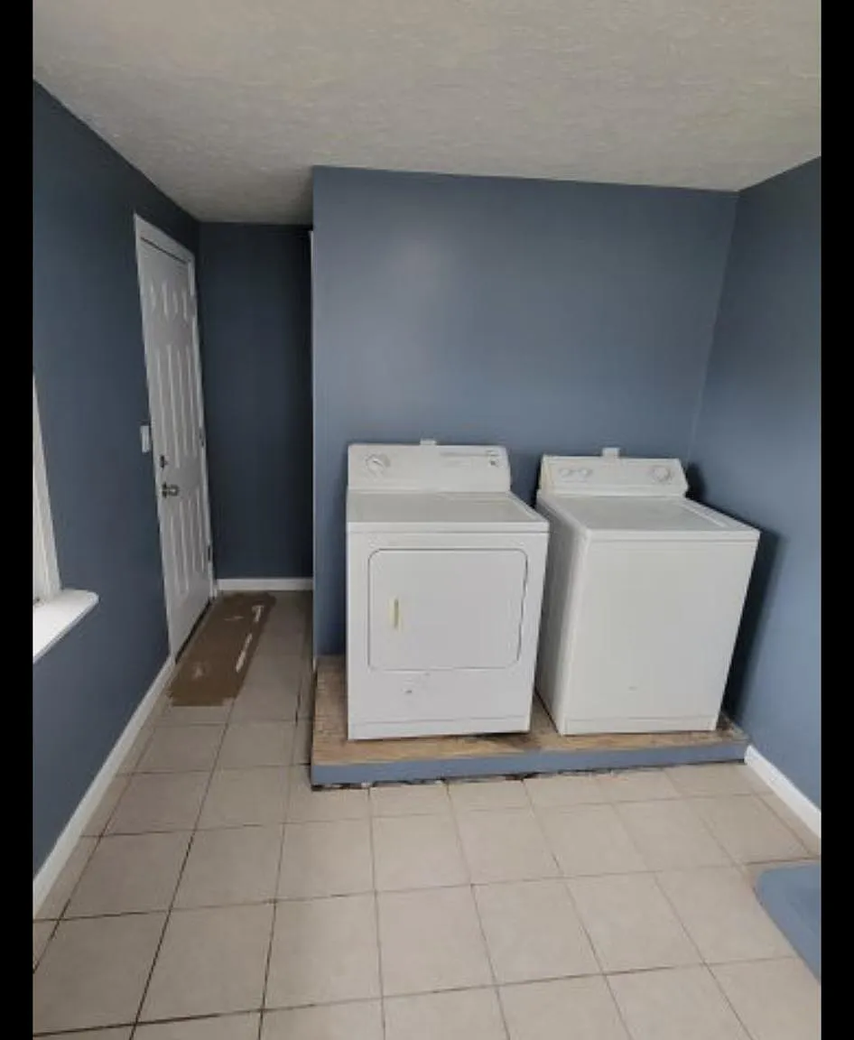 4 bed, 1575 sqft, $1,300 — Photo 3
