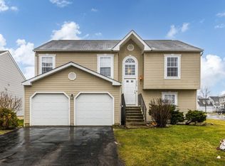 2574 Ridgeway Ave, Lancaster, OH 43130