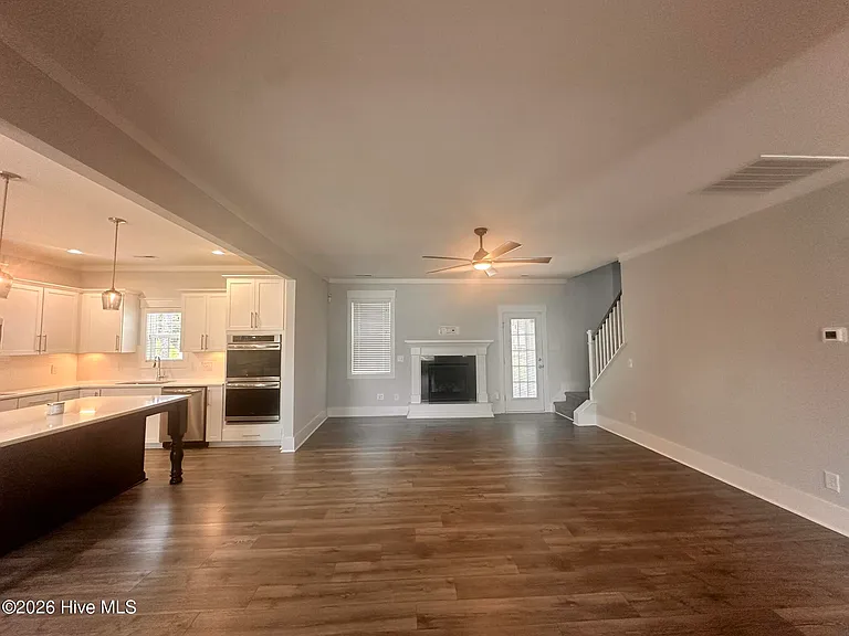 201 Thistleberry Dr — Photo 12