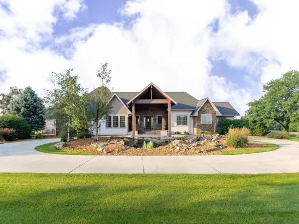 4801 N Deer Run Dr, Norfolk, NE 68701